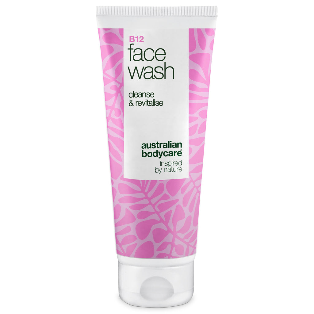 B12 Face Wash – Daglig ansigtsrens mod snavs og urenheder — Effektiv B12 ansigtsvask, der fjerner makeup og urenheder. Få en ren og velplejet hud med naturlig glød.