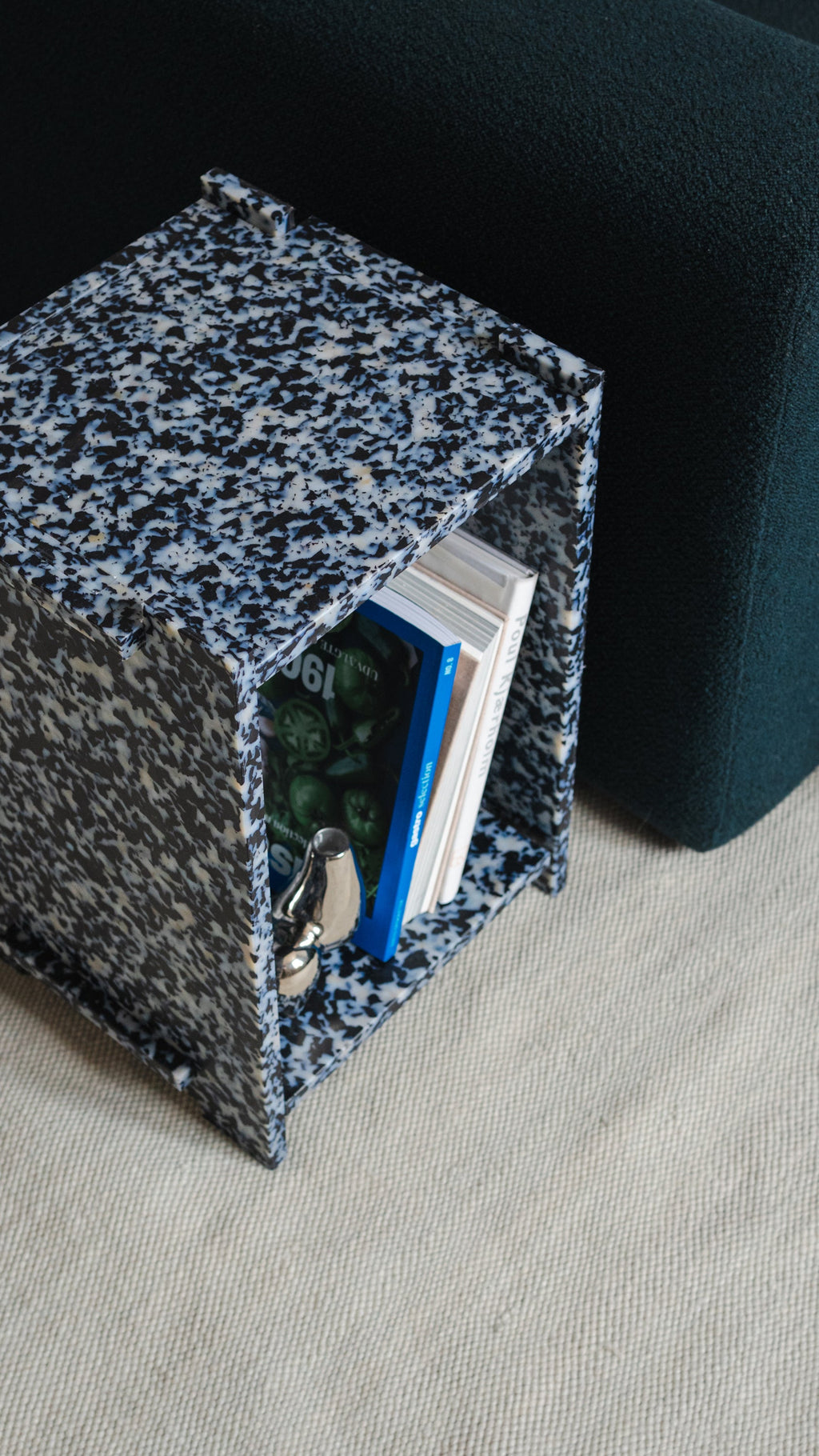 Assembly Sidetable - Duo