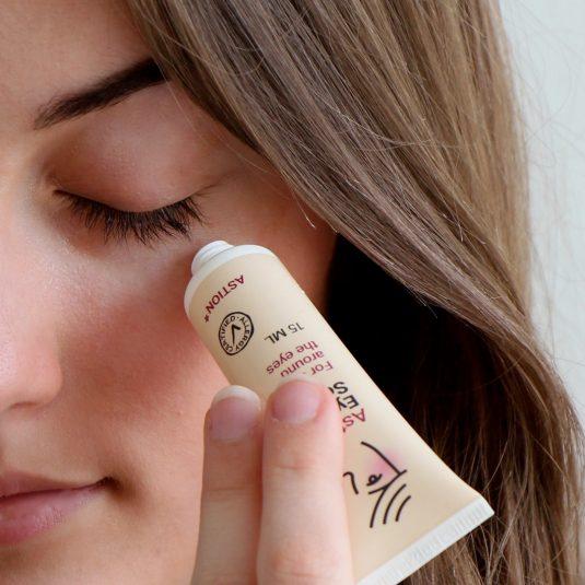 Astion Øjenserum — Serum til øjenlåget og omkring øjnene.